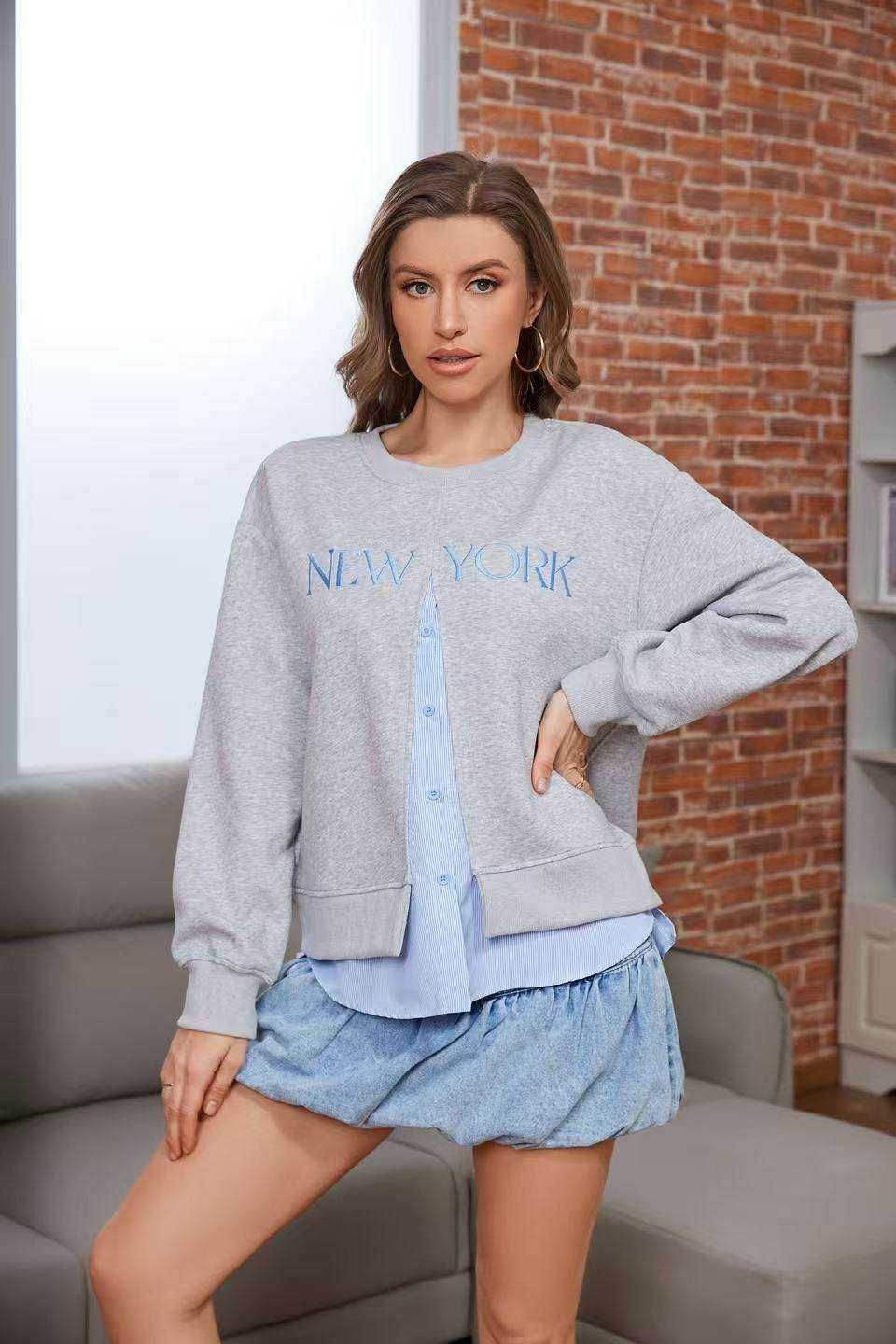 Sweatshirt
