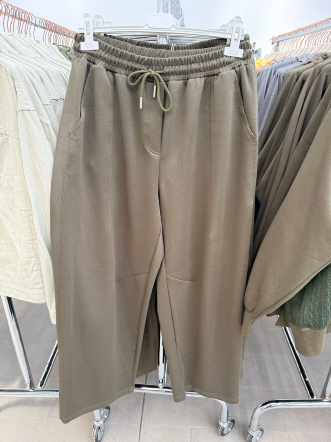 Trousers/Shorts