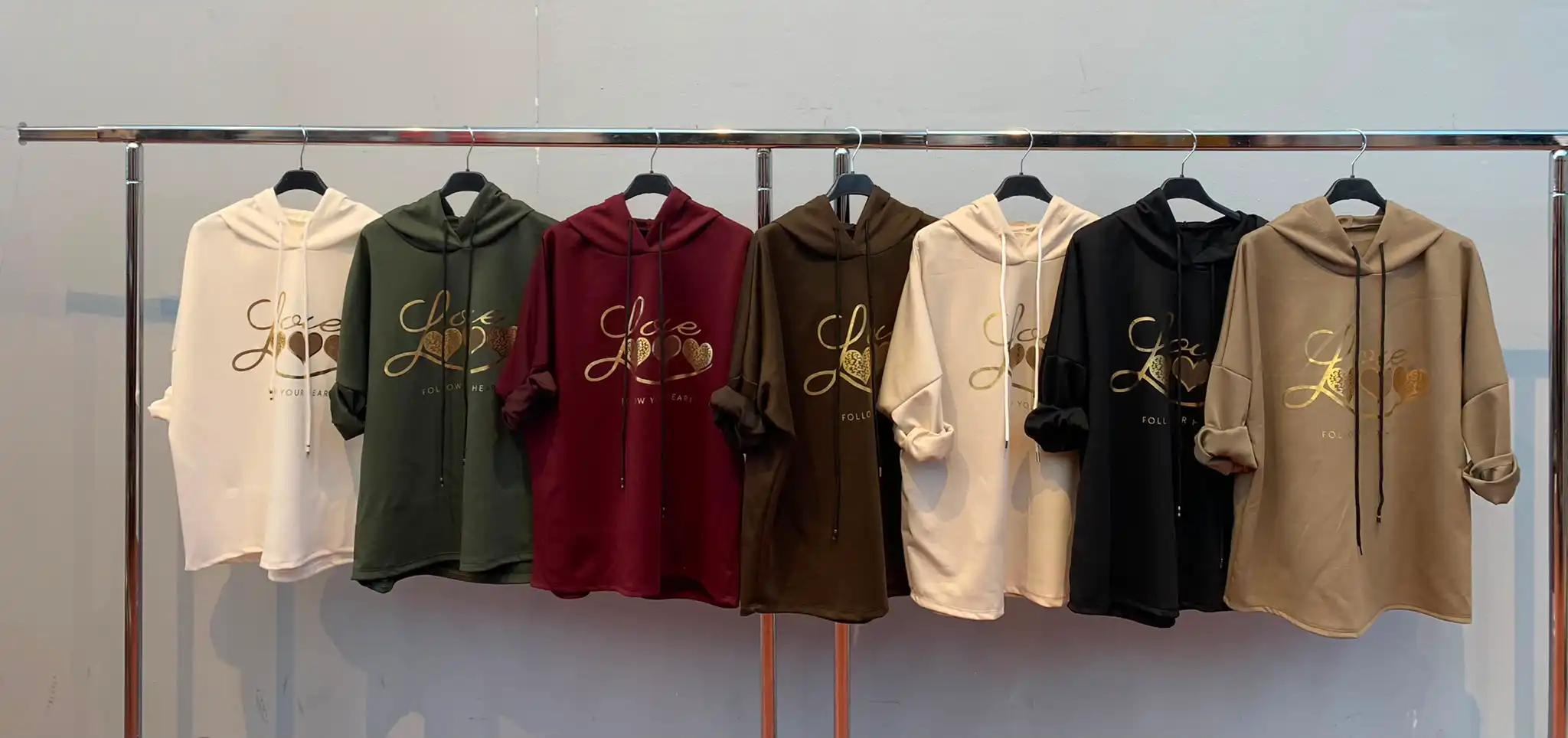 Sweatshirt