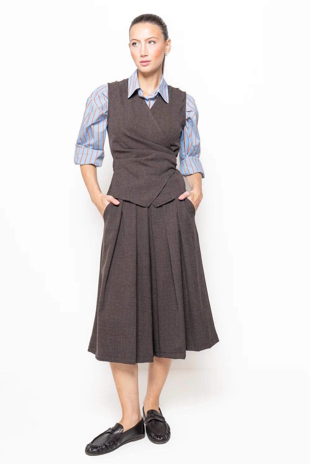 Set: Vest and Trousers