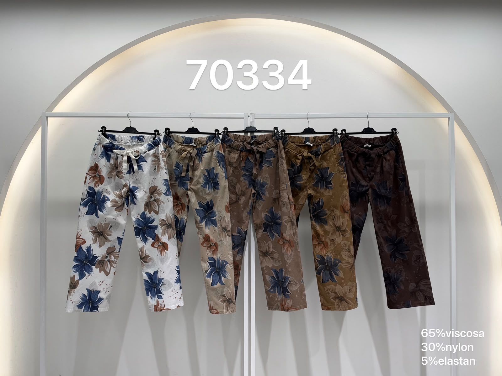Loose Trousers with Floral Print