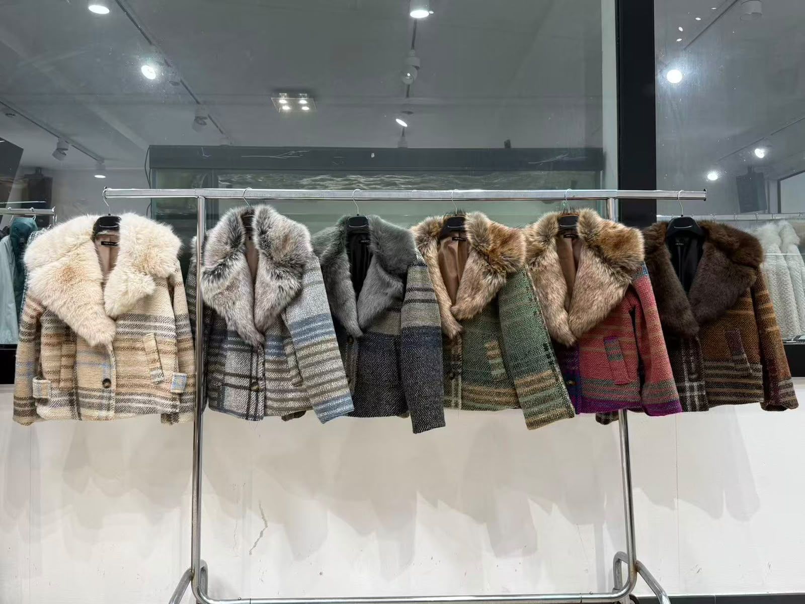 Boxy Jacket with Collar