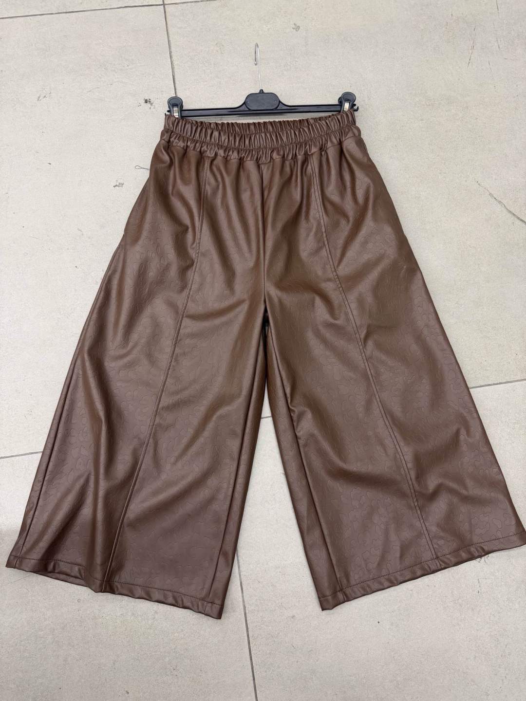 Wide-Leg Elastic Waist Trousers