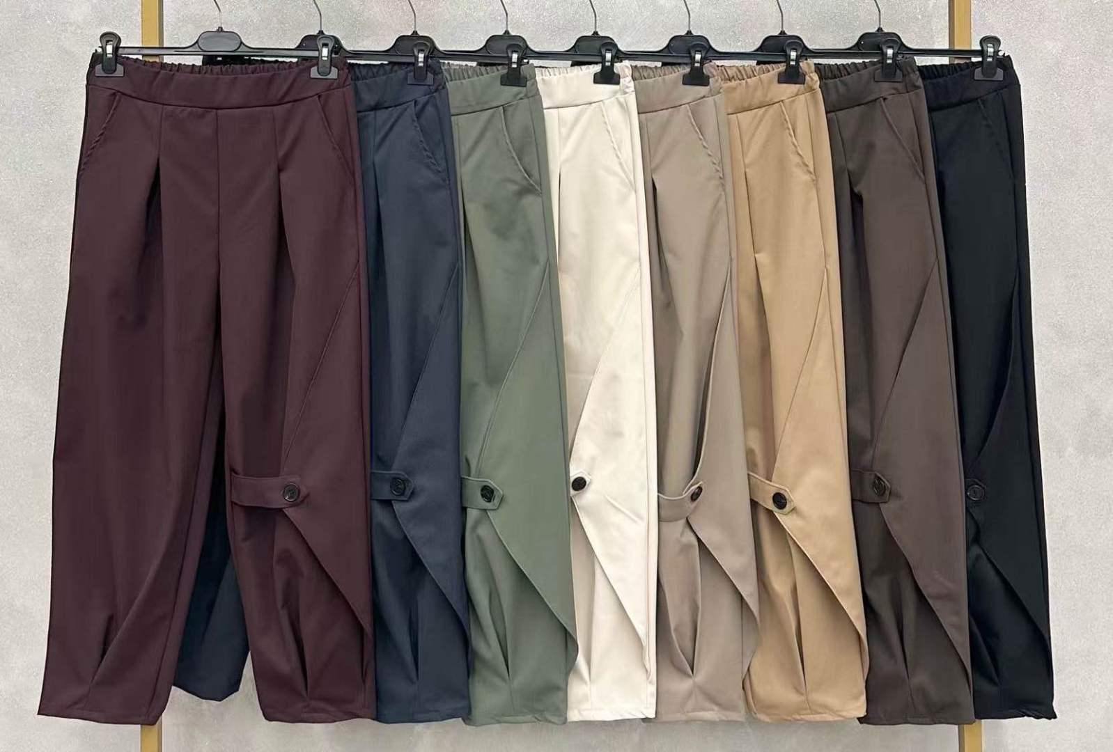 Straight Trousers with Elastic Waist