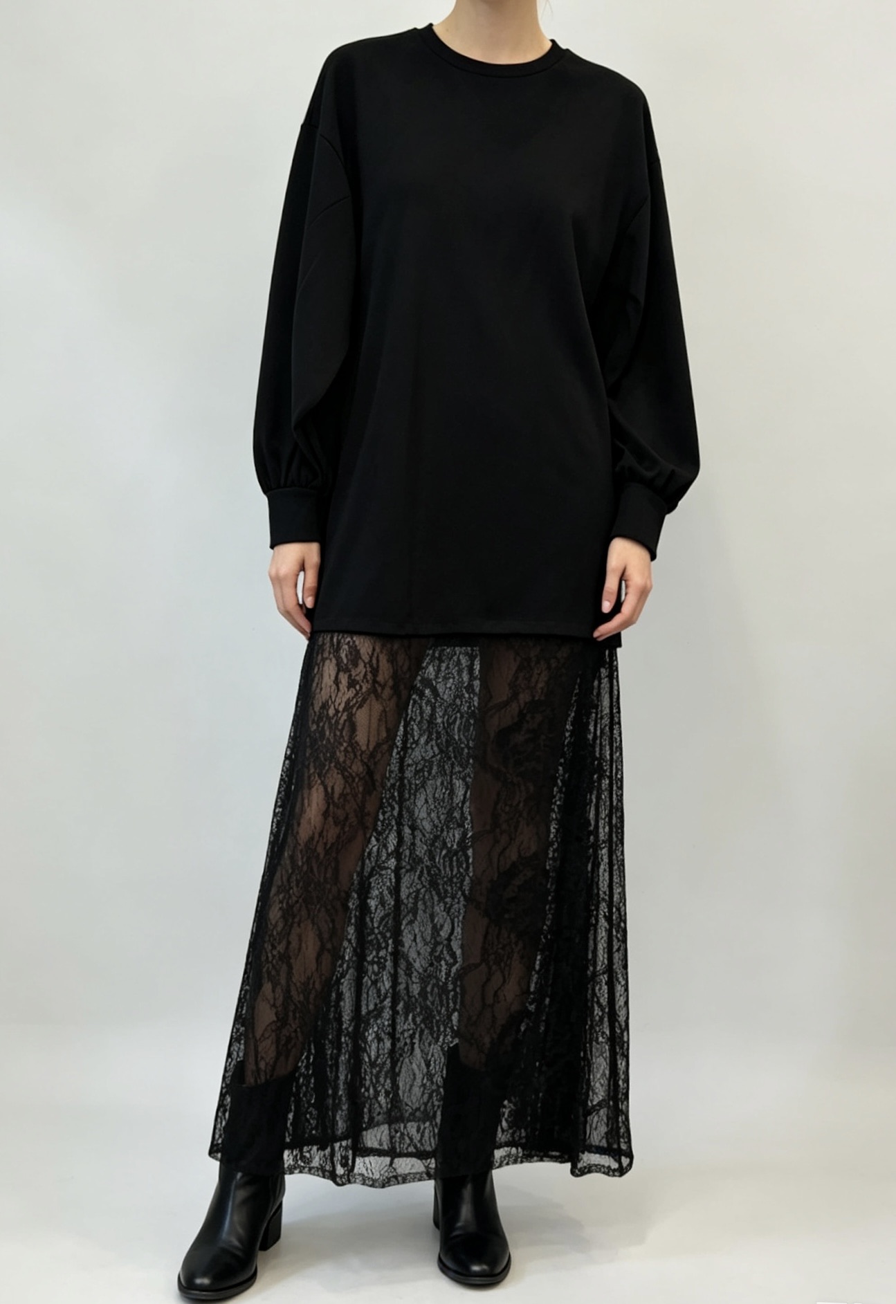Loose Maxi Dress with Lace