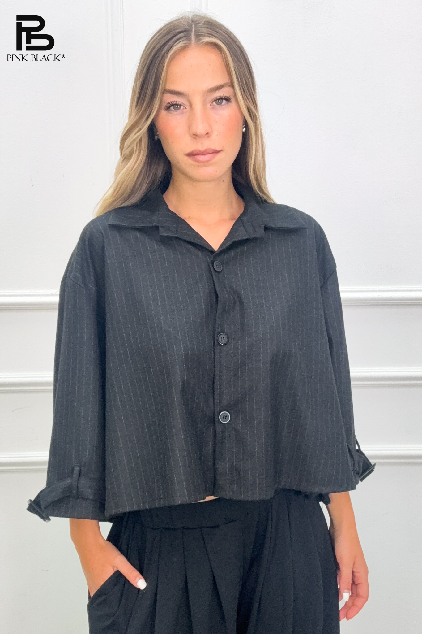 Relaxed Shirt with Classic Collar