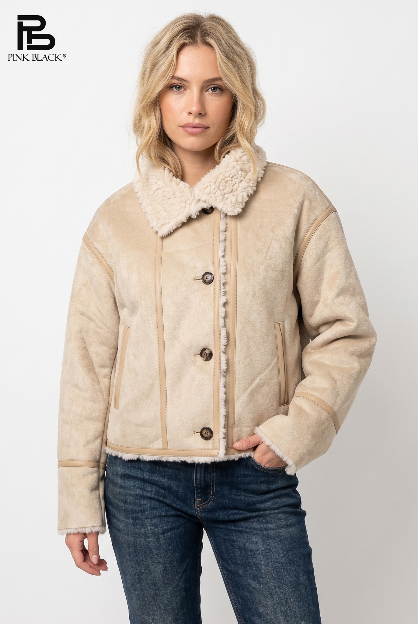 Cropped Jacket with Collar