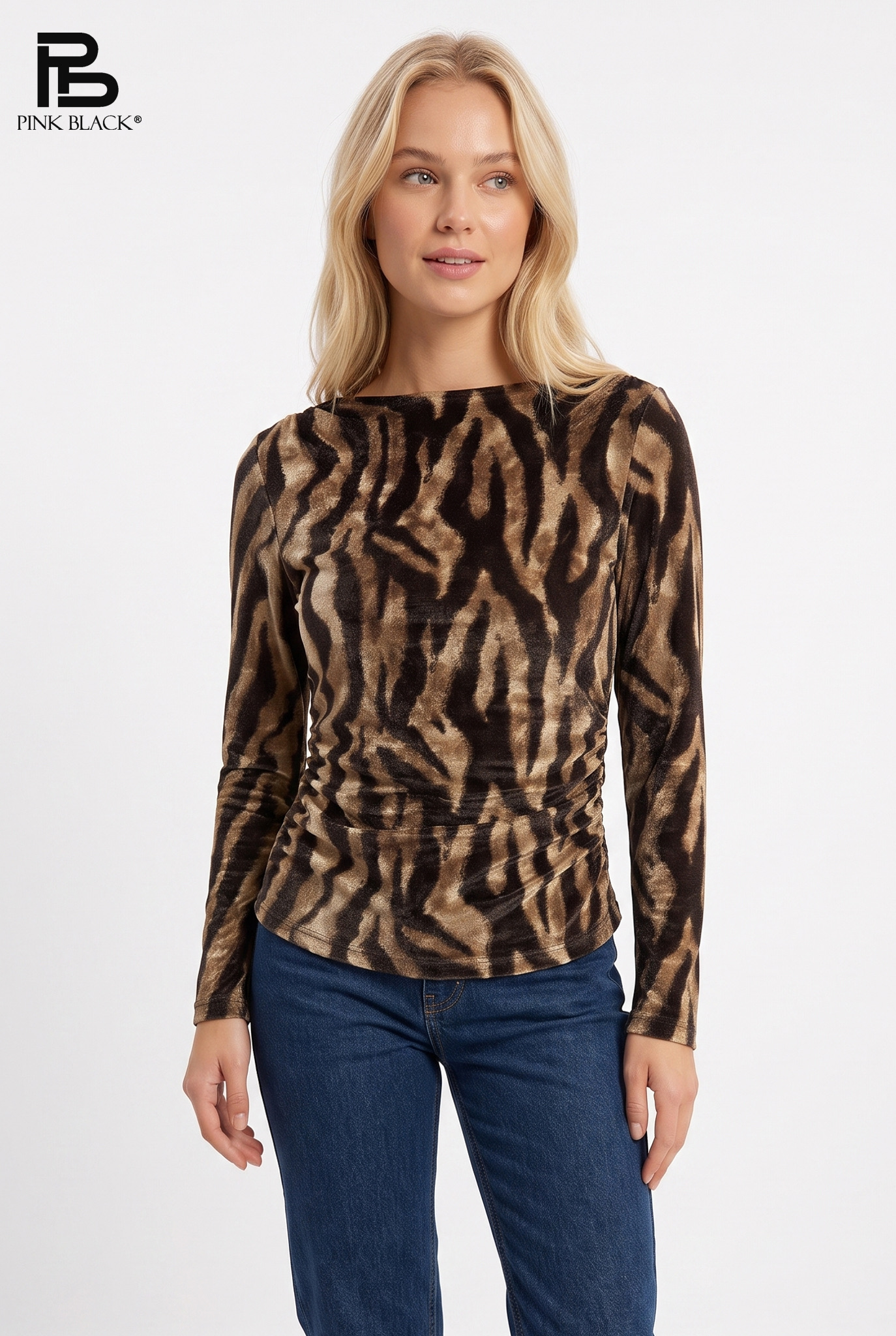 Fitted Top with Print
