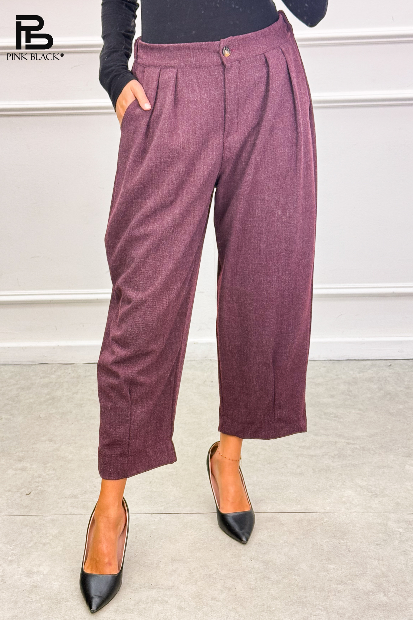 Straight Pleated Trousers