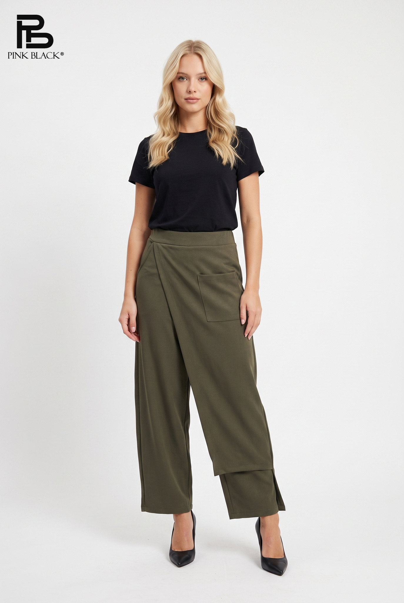 7/8 Straight Trousers with Front Pleat