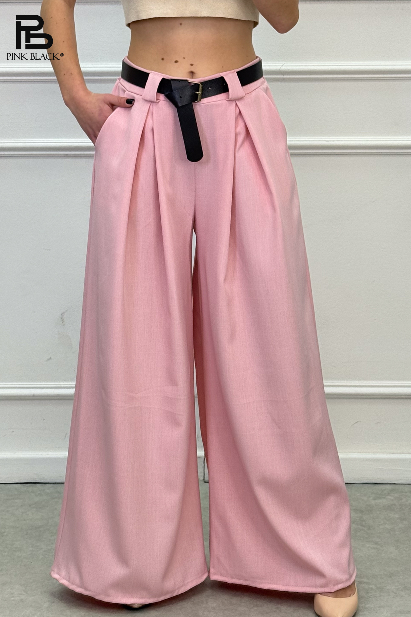 Wide-Leg Trousers with Pleats