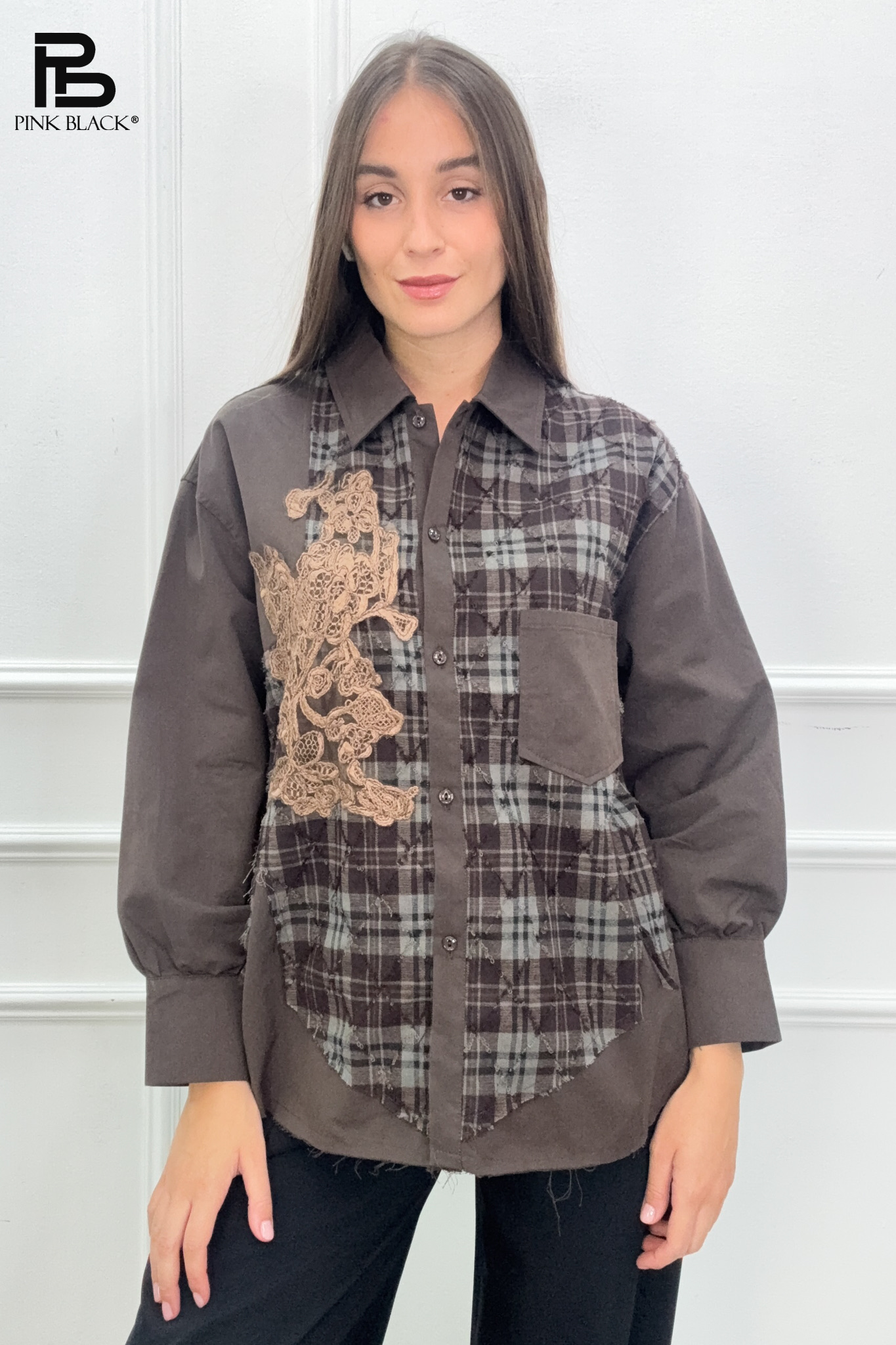 Relaxed Shirt with Embroidered Detail