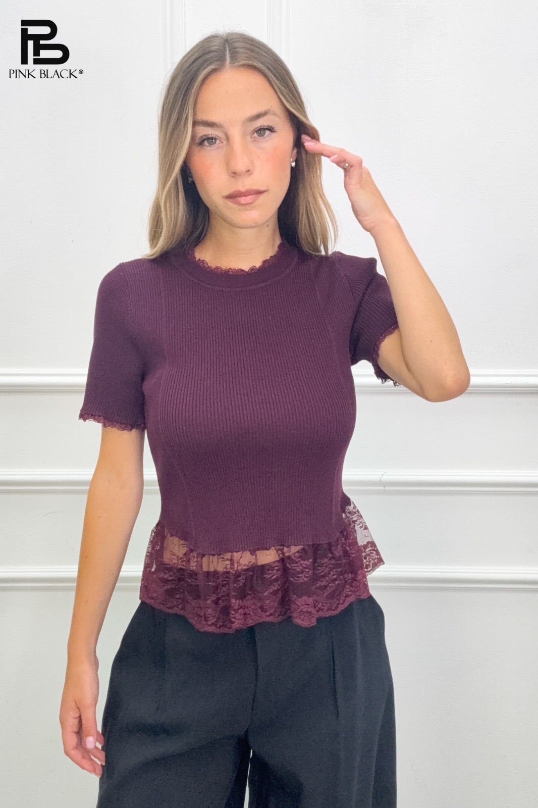 Fitted Sweater with Lace