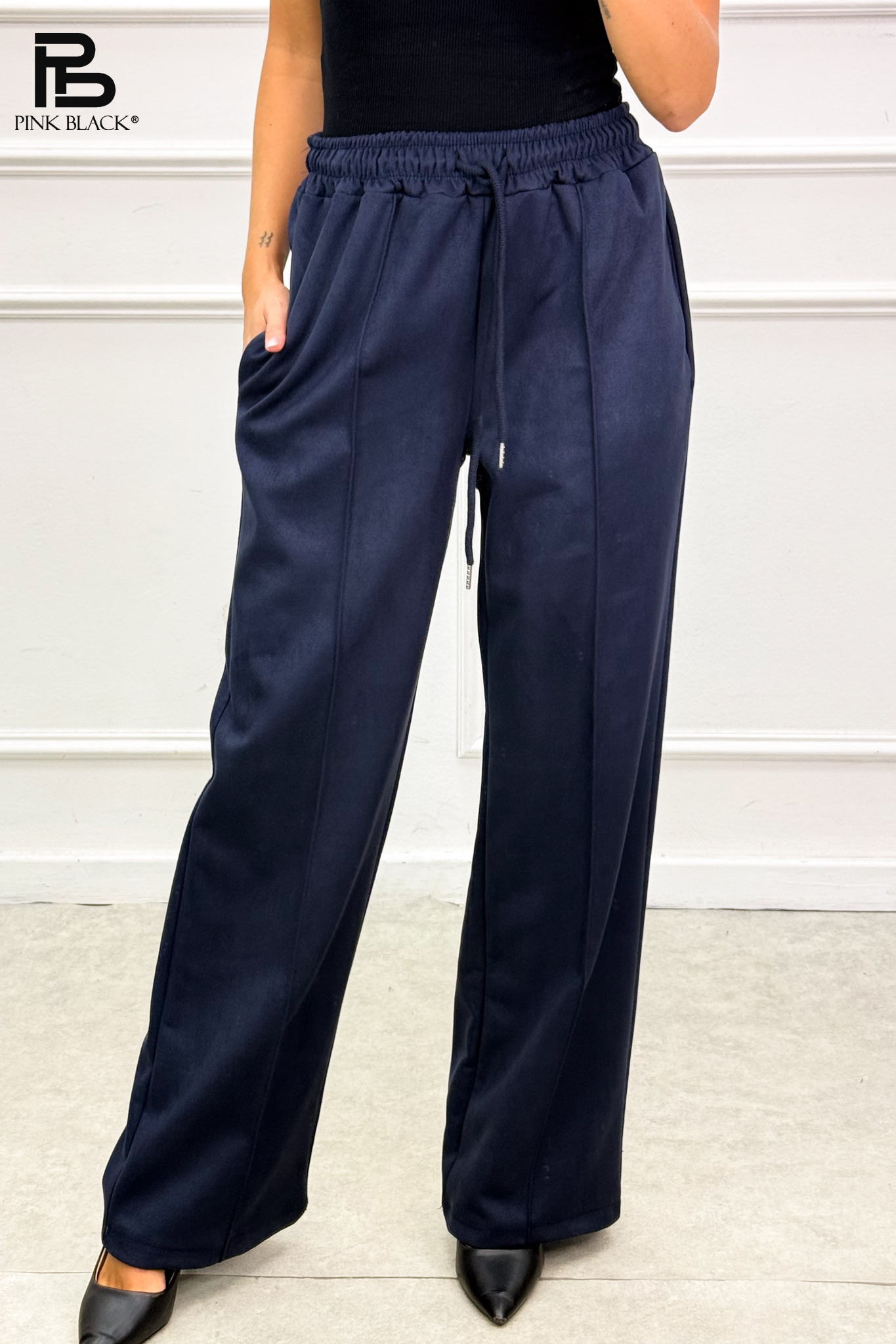 Loose Wide‑Leg Trousers