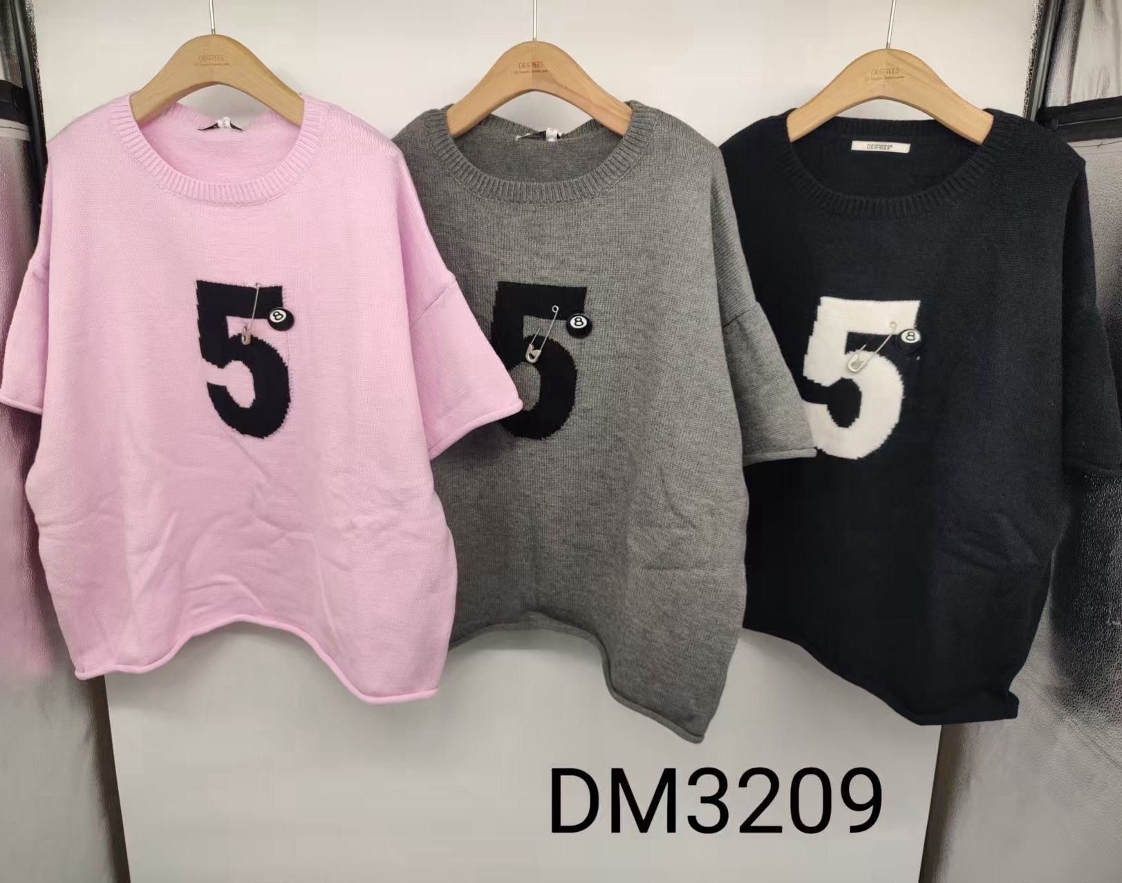 Relaxed Logo Knit