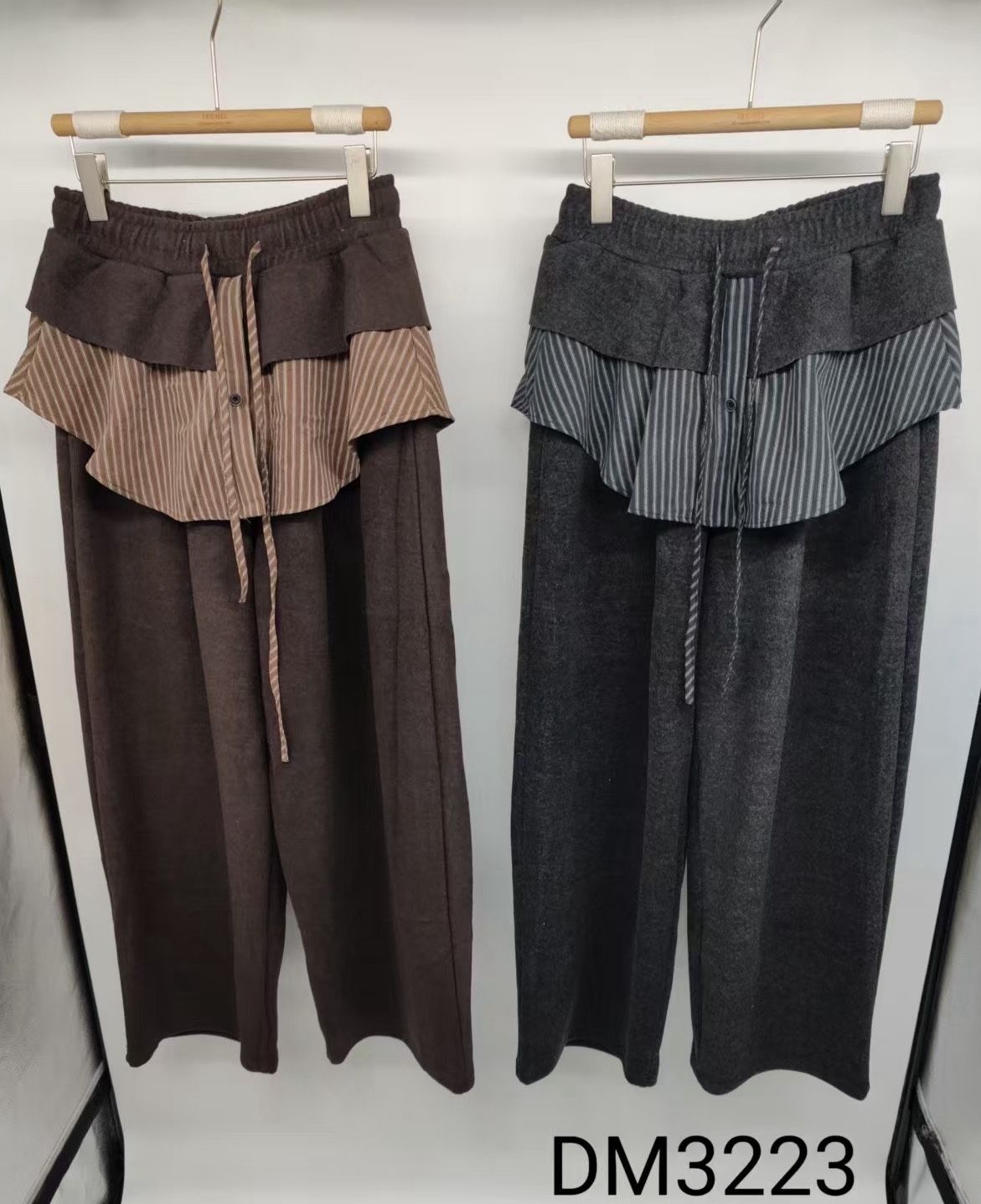 Wide-Leg Drawstring Trousers