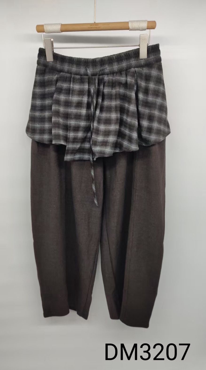 Relaxed Checked Trousers