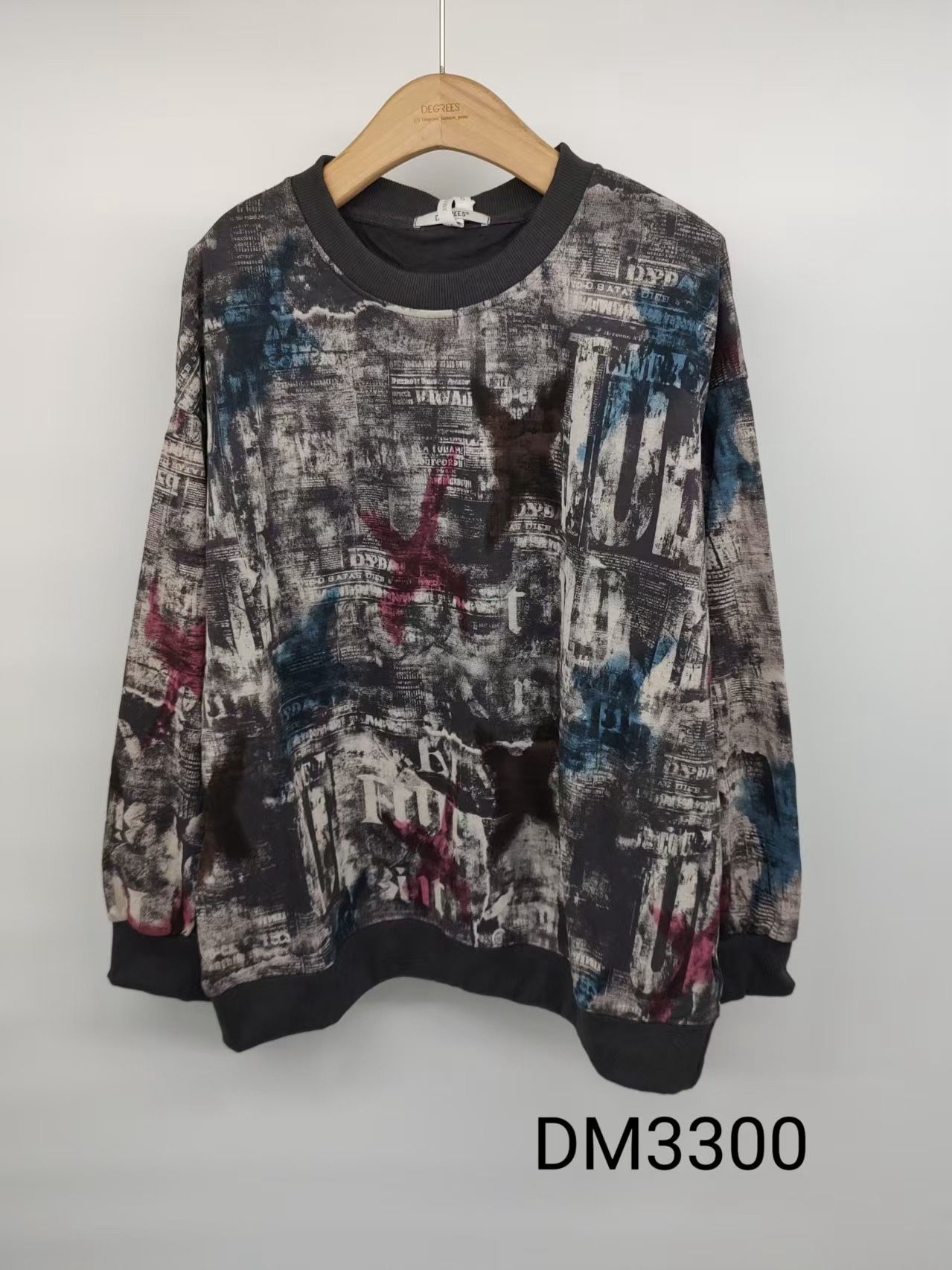 Relaxed Sweatshirt with Slogan