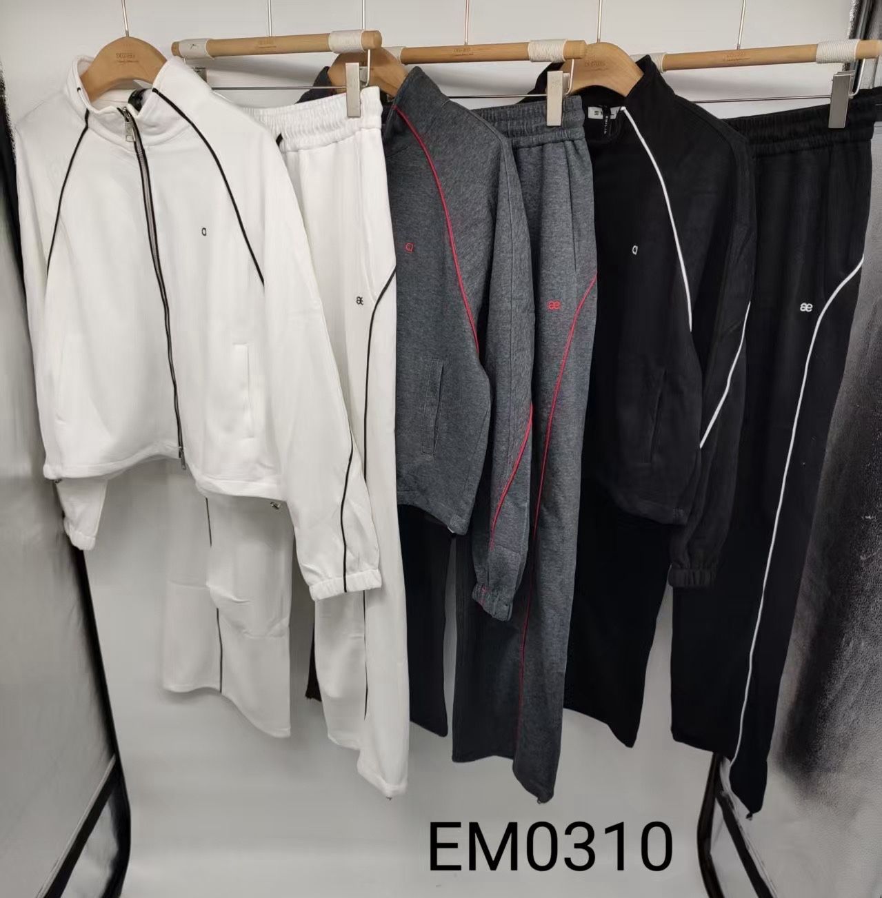 Sweat Set with Stand Collar
