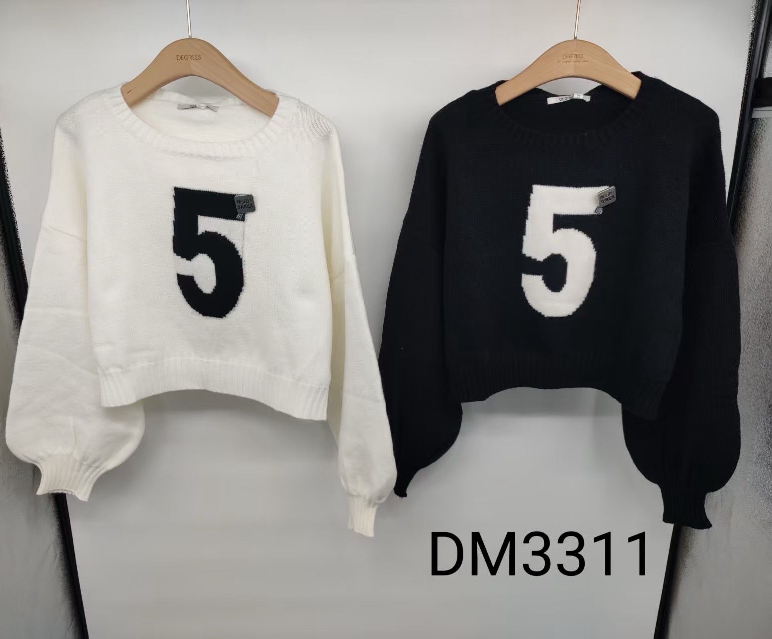Relaxed Sweater with Appliqué