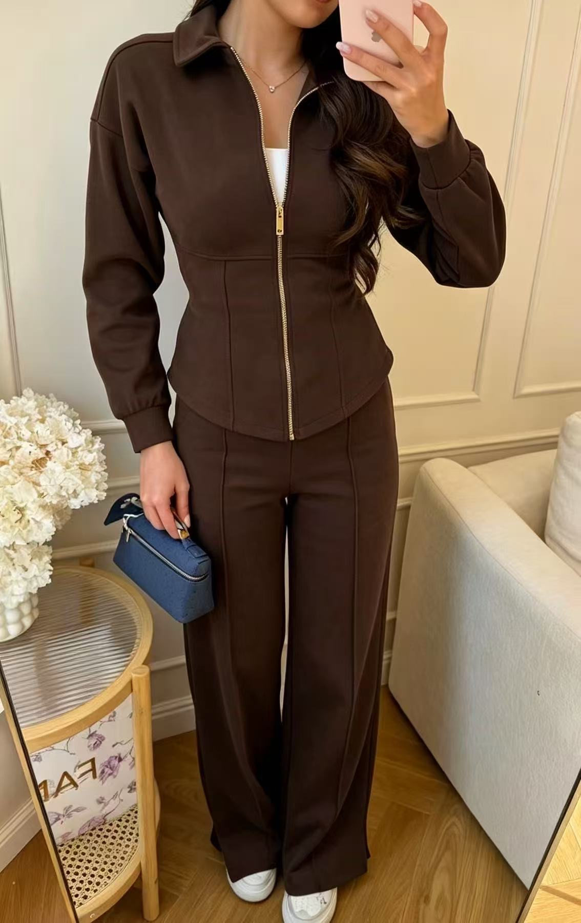 Wide-Collar Tracksuit Set