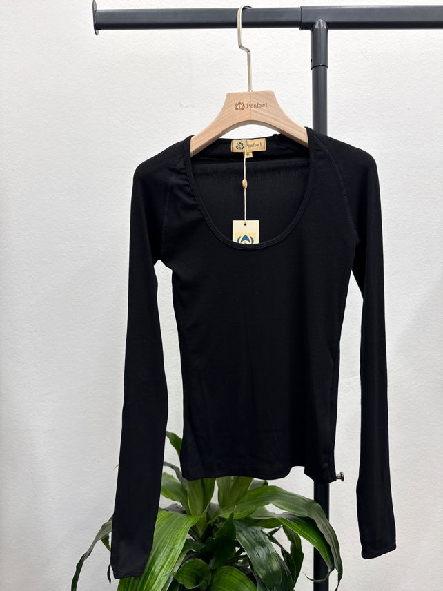 Fitted Scoop-Neck Top