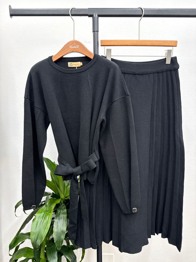 Pleated Knit Set