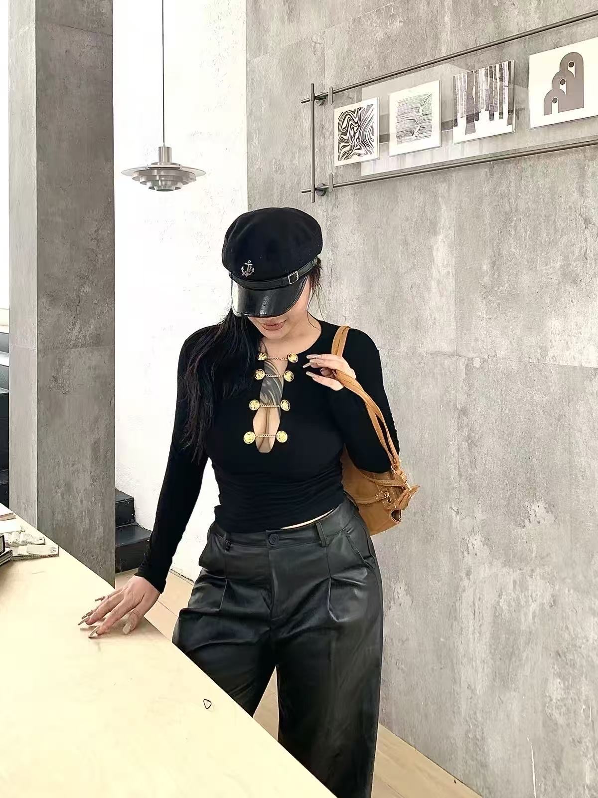 Fitted Cut-Out Top