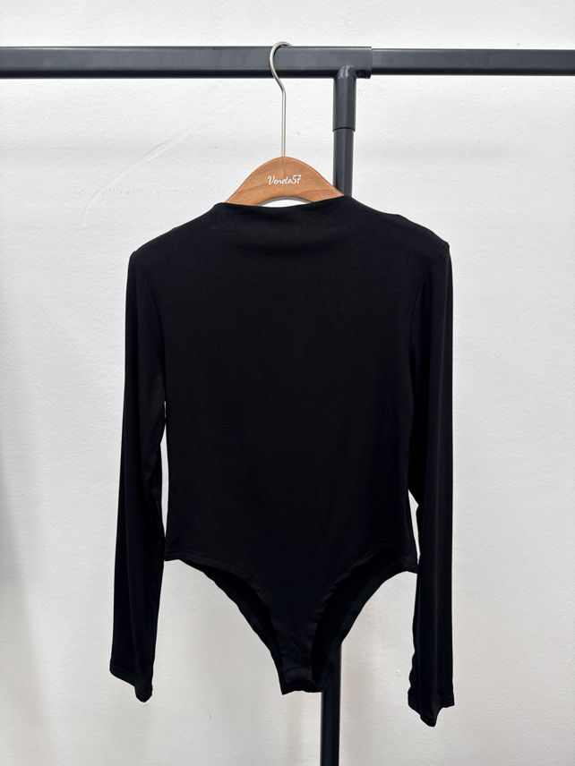 Fitted Boat-Neck Top