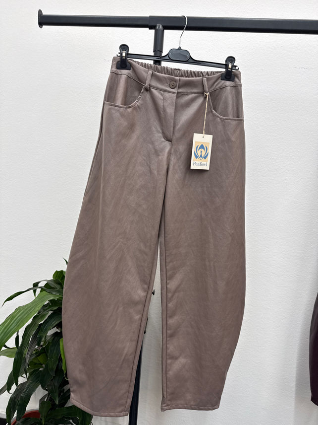 Wide-Leg Elastic-Waist Trousers