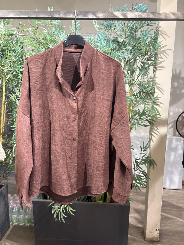 Relaxed Shirt with Collar