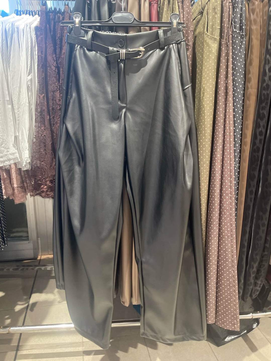 Wide‑Leg Trousers with Belt