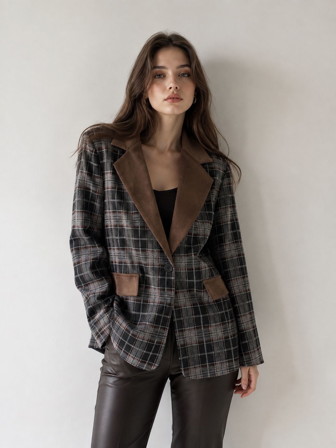 Tailored Check Blazer — Regular Fit