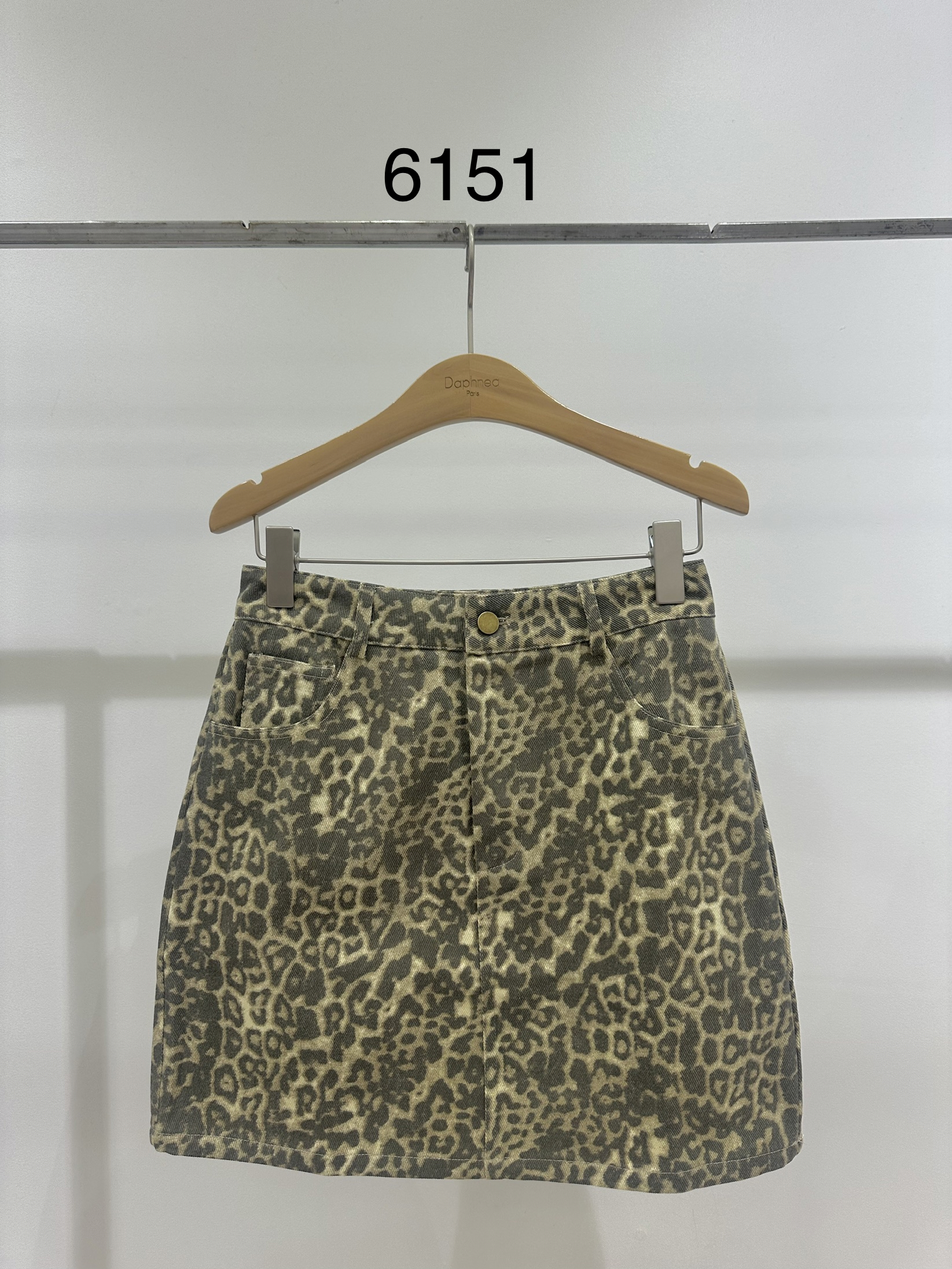 Mini Pencil Skirt in Leopard Print