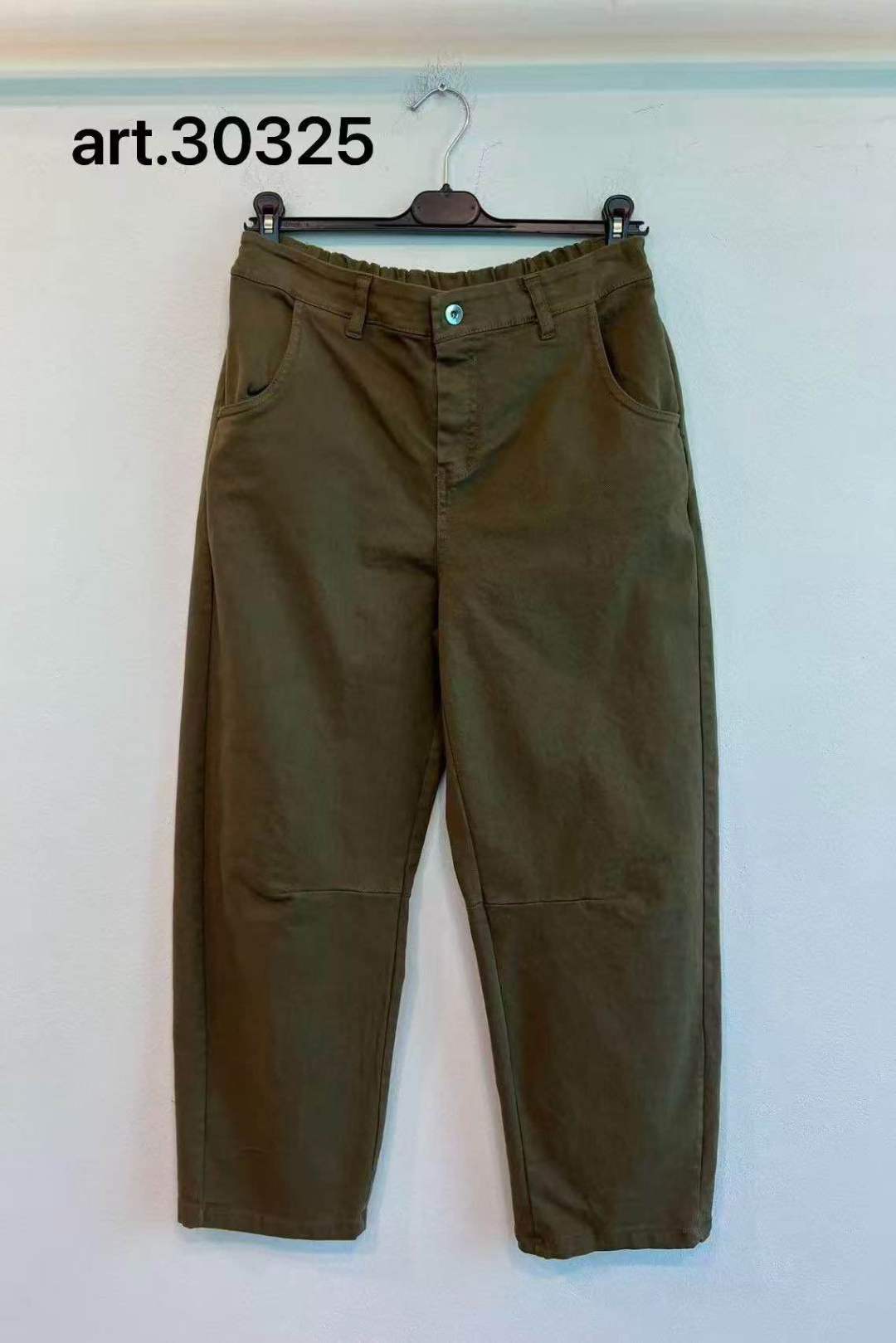 Cropped Straight-Leg Trousers