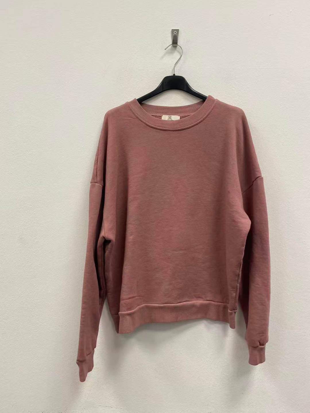 Relaxed-Fit Sweatshirt with Crew Neck