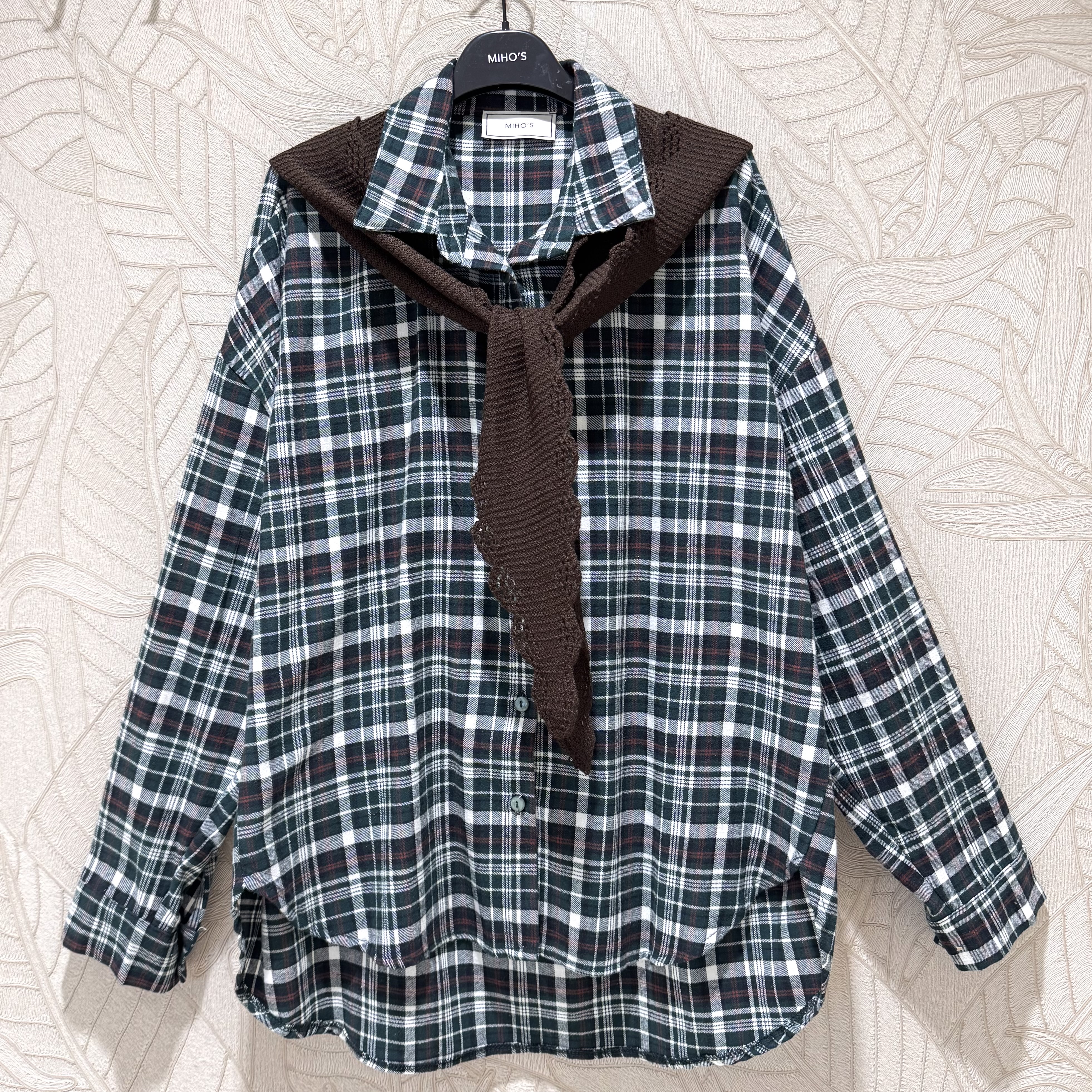 Relaxed Shirt with Classic Collar