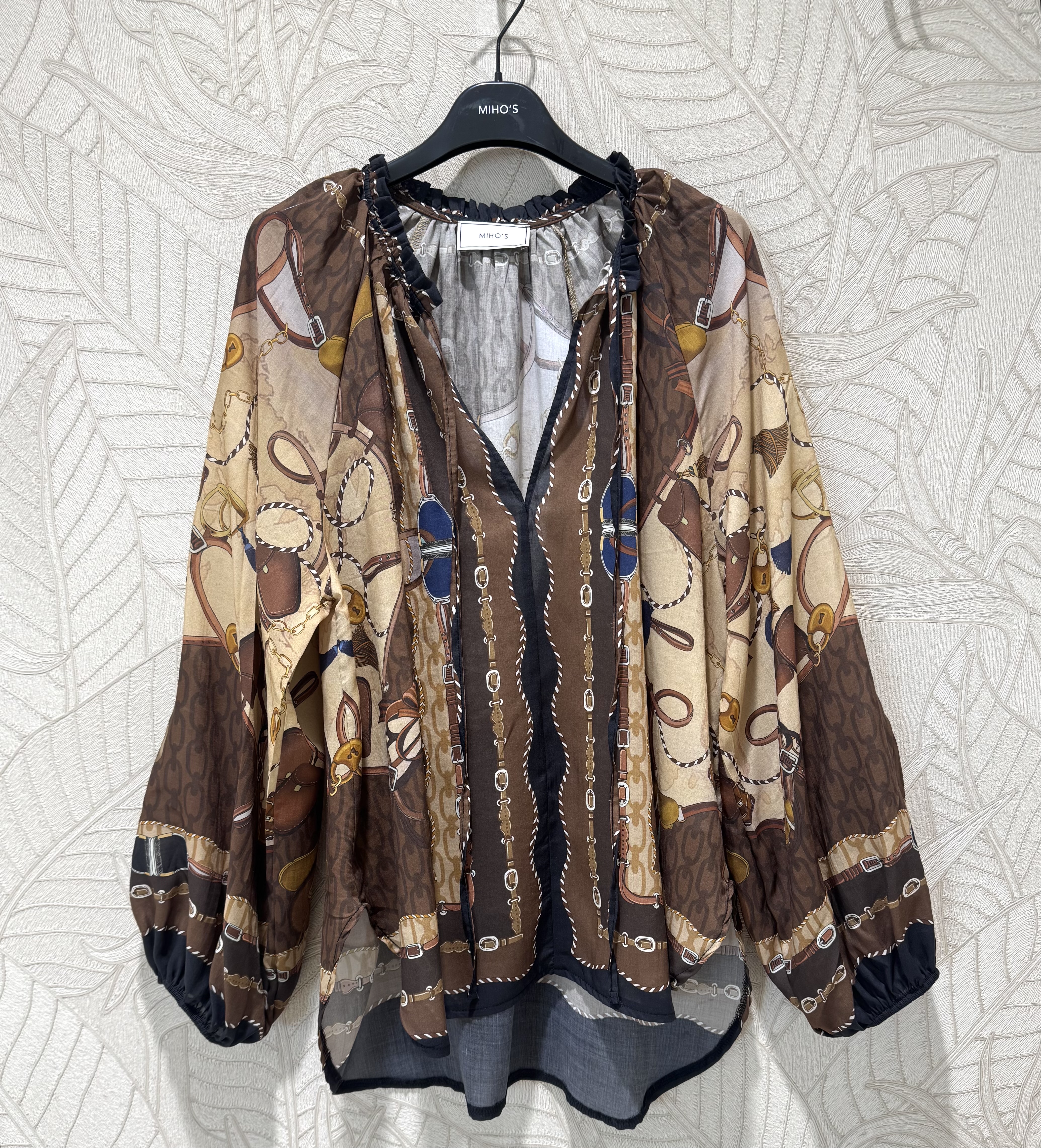 Relaxed Straight‑Cut Blouse