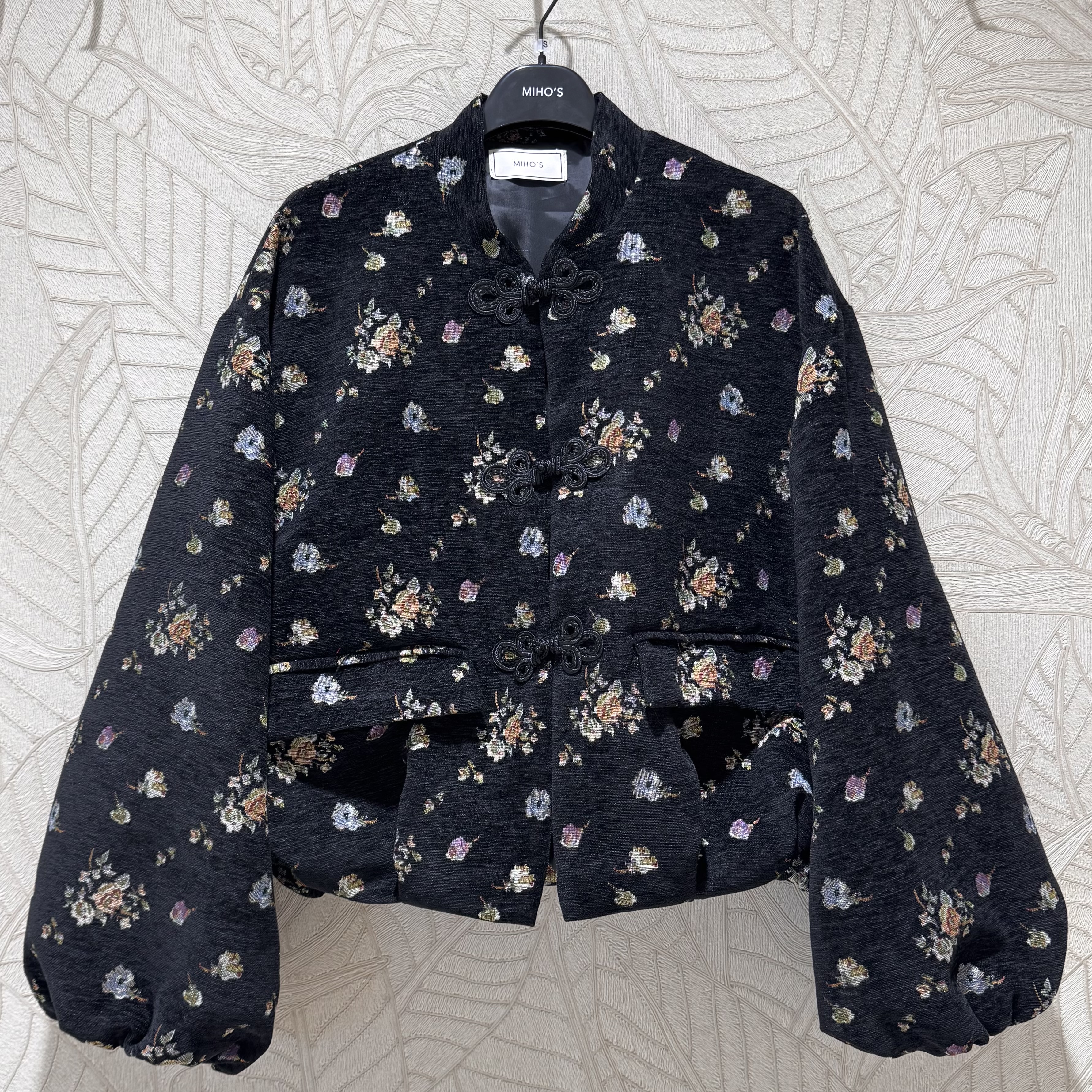 Short Stand-Collar Jacket