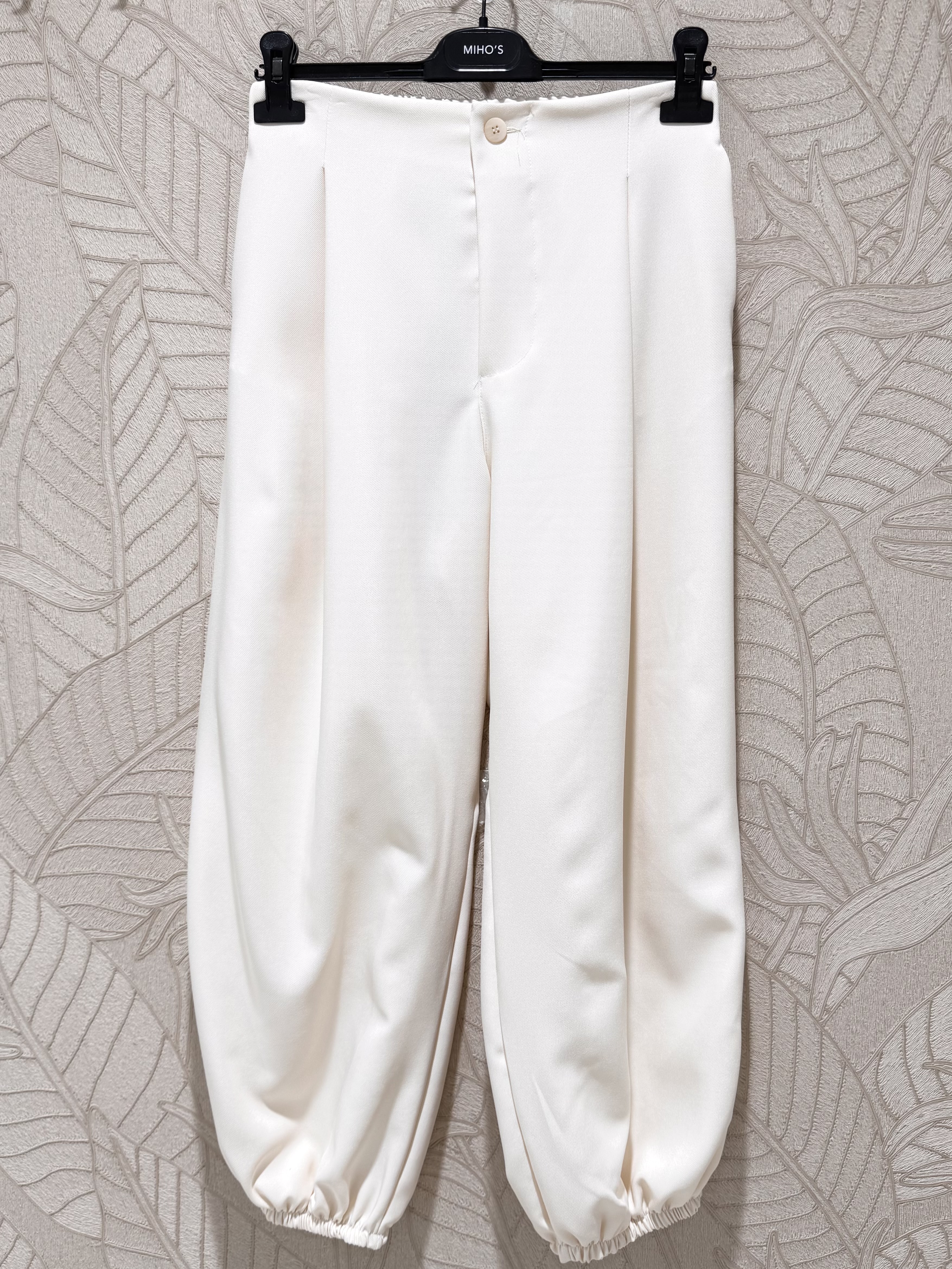 Pleated High‑Waist Jogger Pants