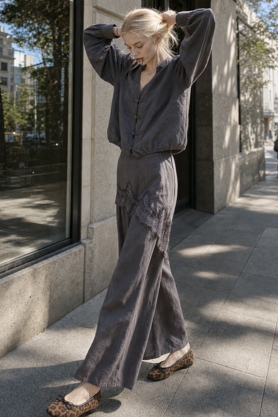 Relaxed Rectangle V‑Neck Top