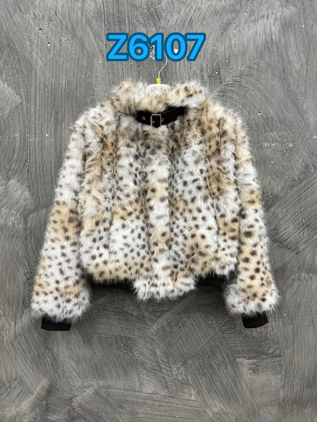 Cropped Faux-Fur Jacket