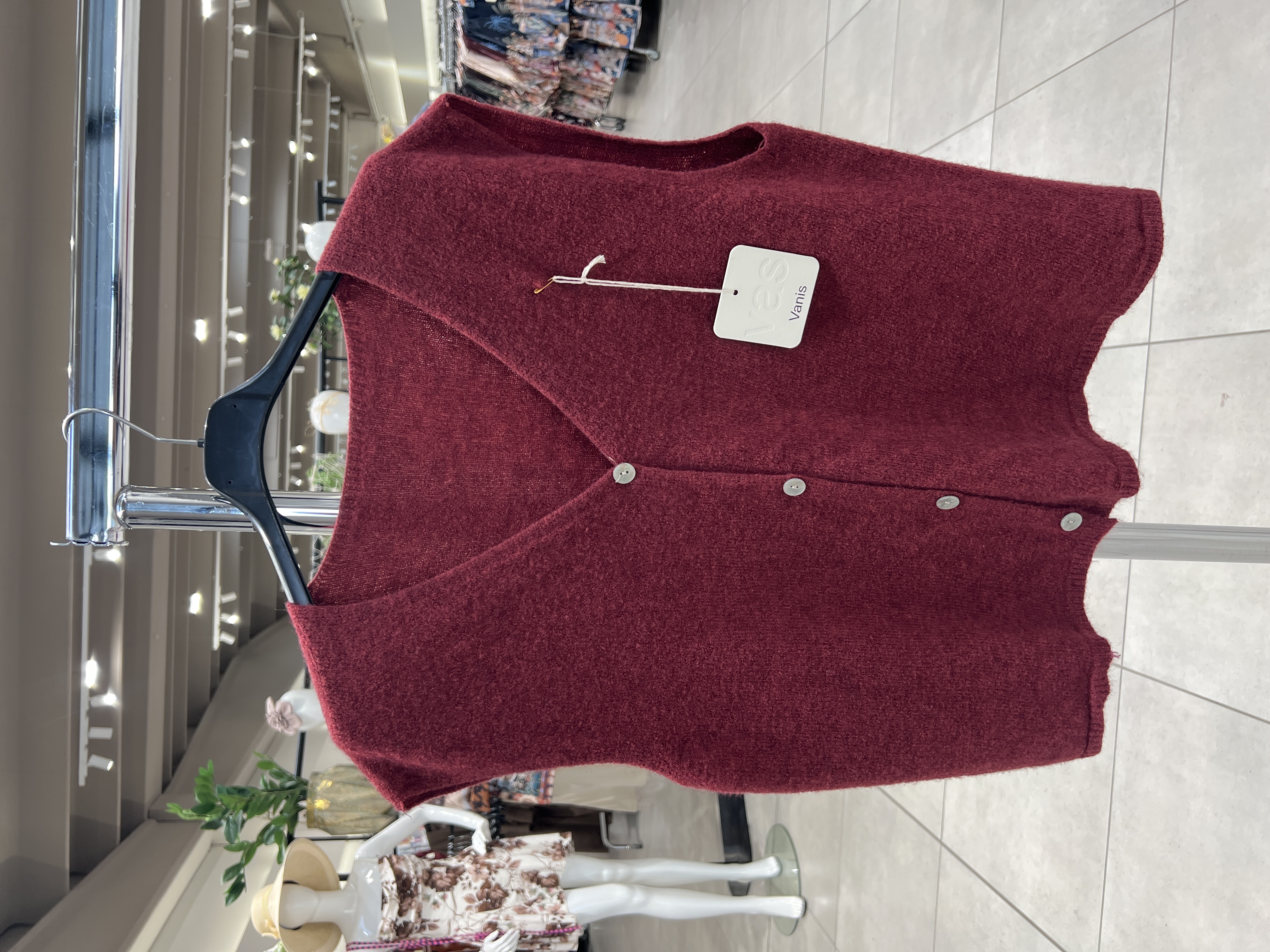Straight V‑Neck Vest