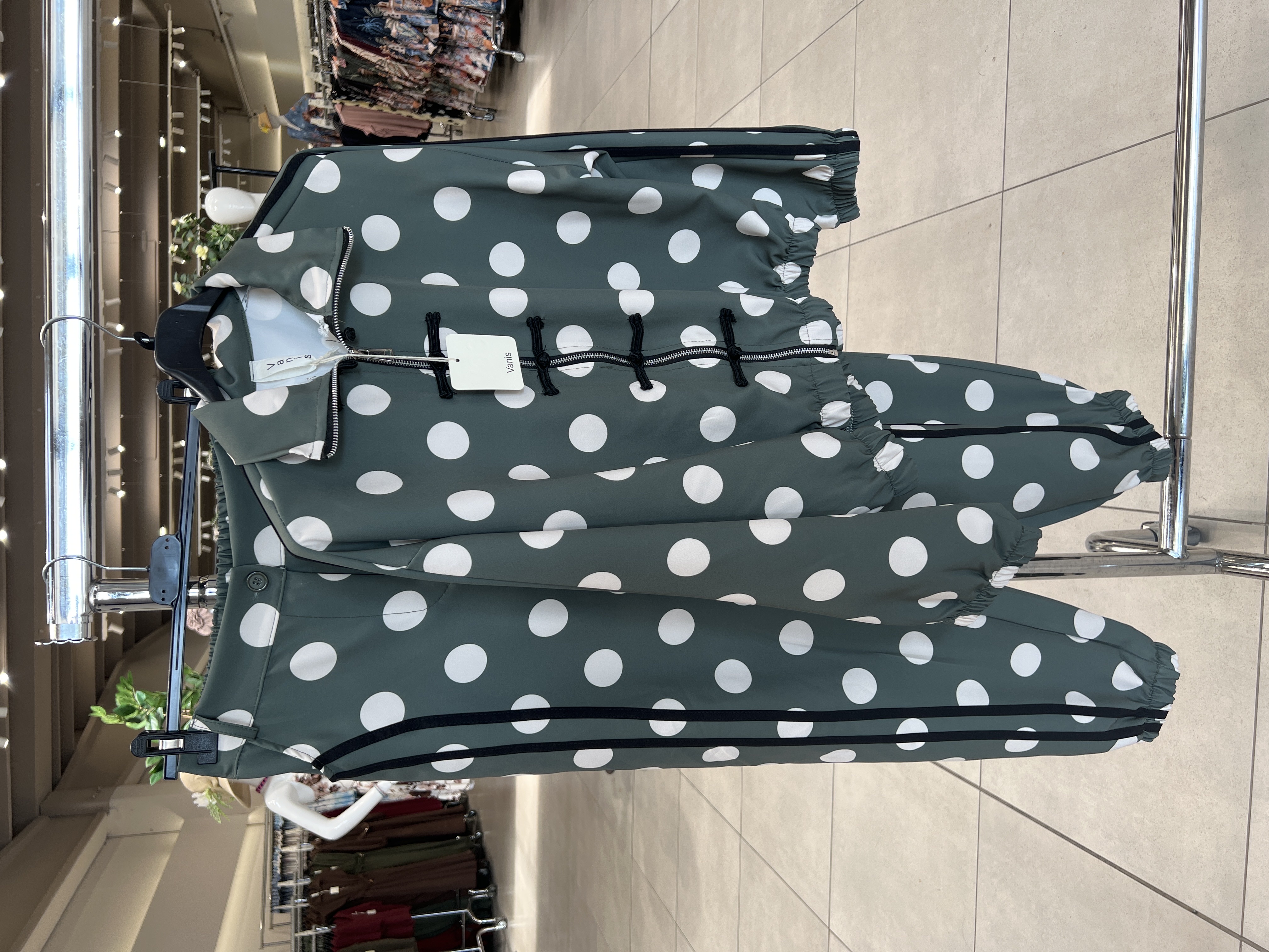 Relaxed Jumpsuit with Collar