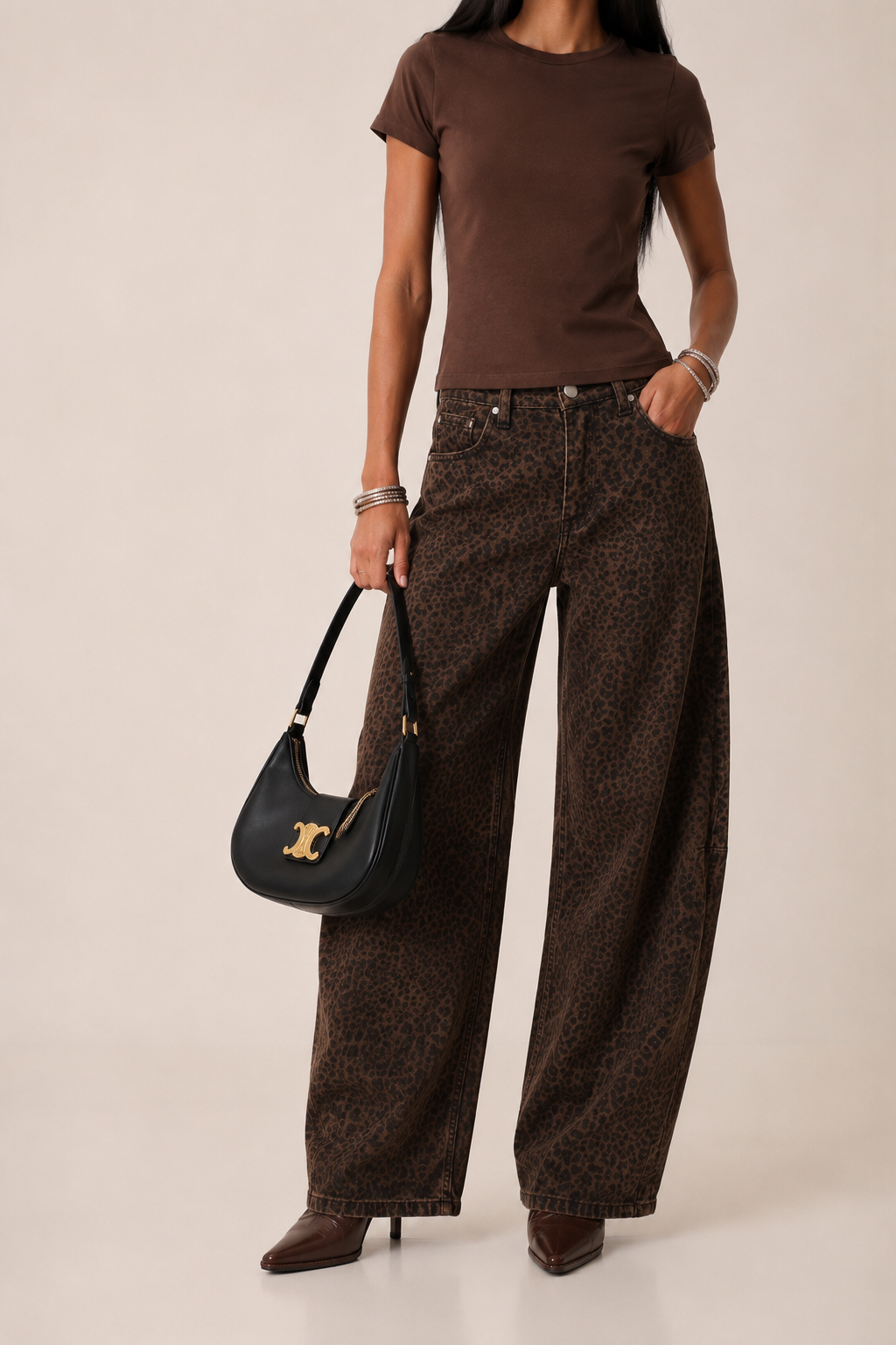 Wide-Leg Jeans