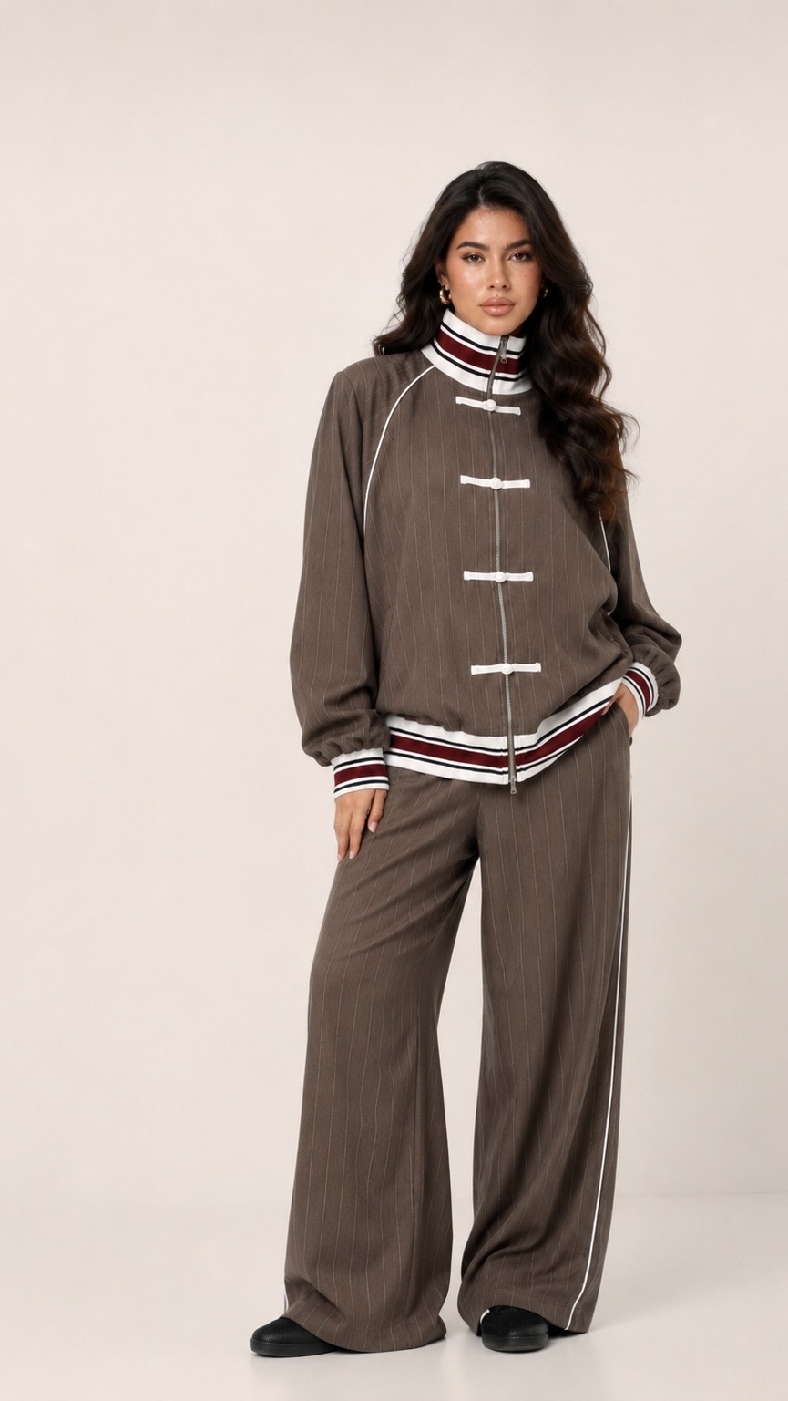 Relaxed Set with Mock Turtleneck