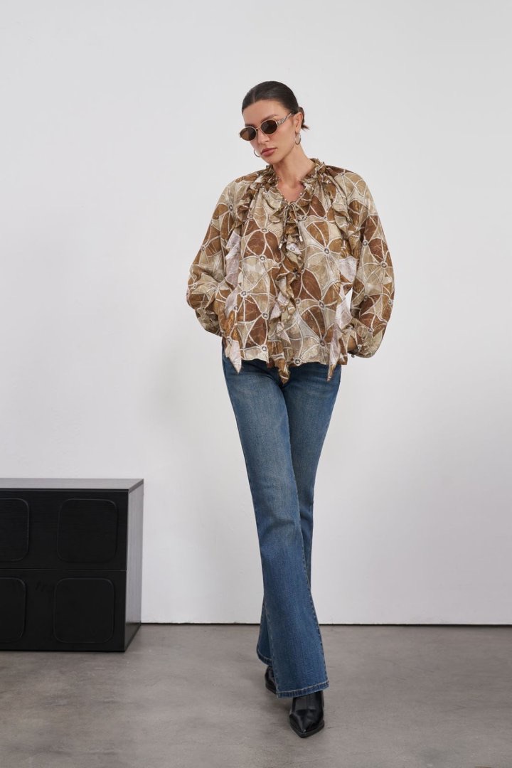 Relaxed Blouse with Ruffle