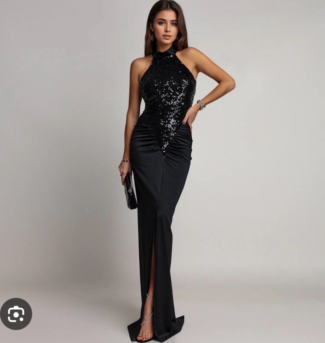 Halter Mermaid Maxi Dress