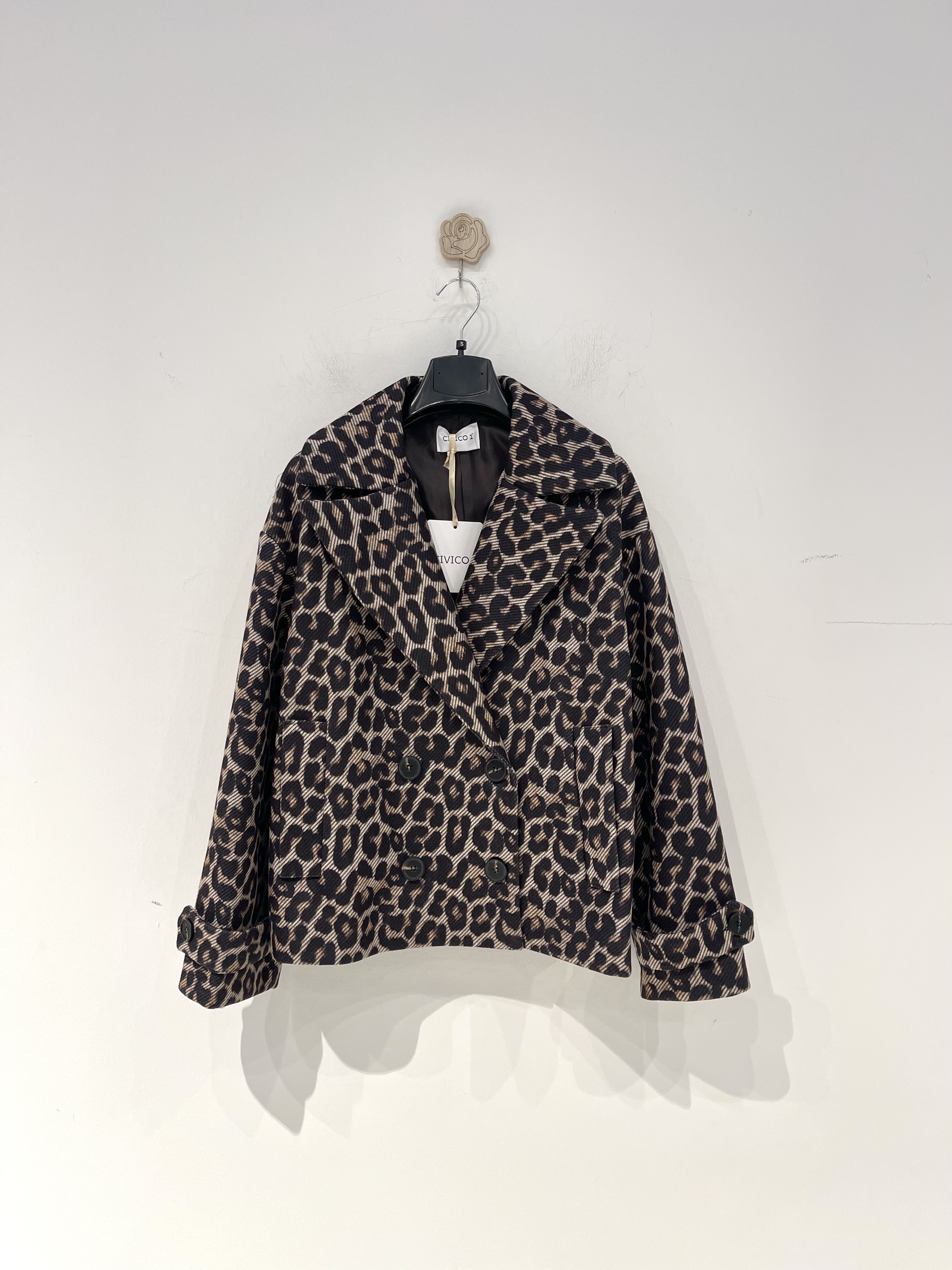 Relaxed Coat with Leopard Print