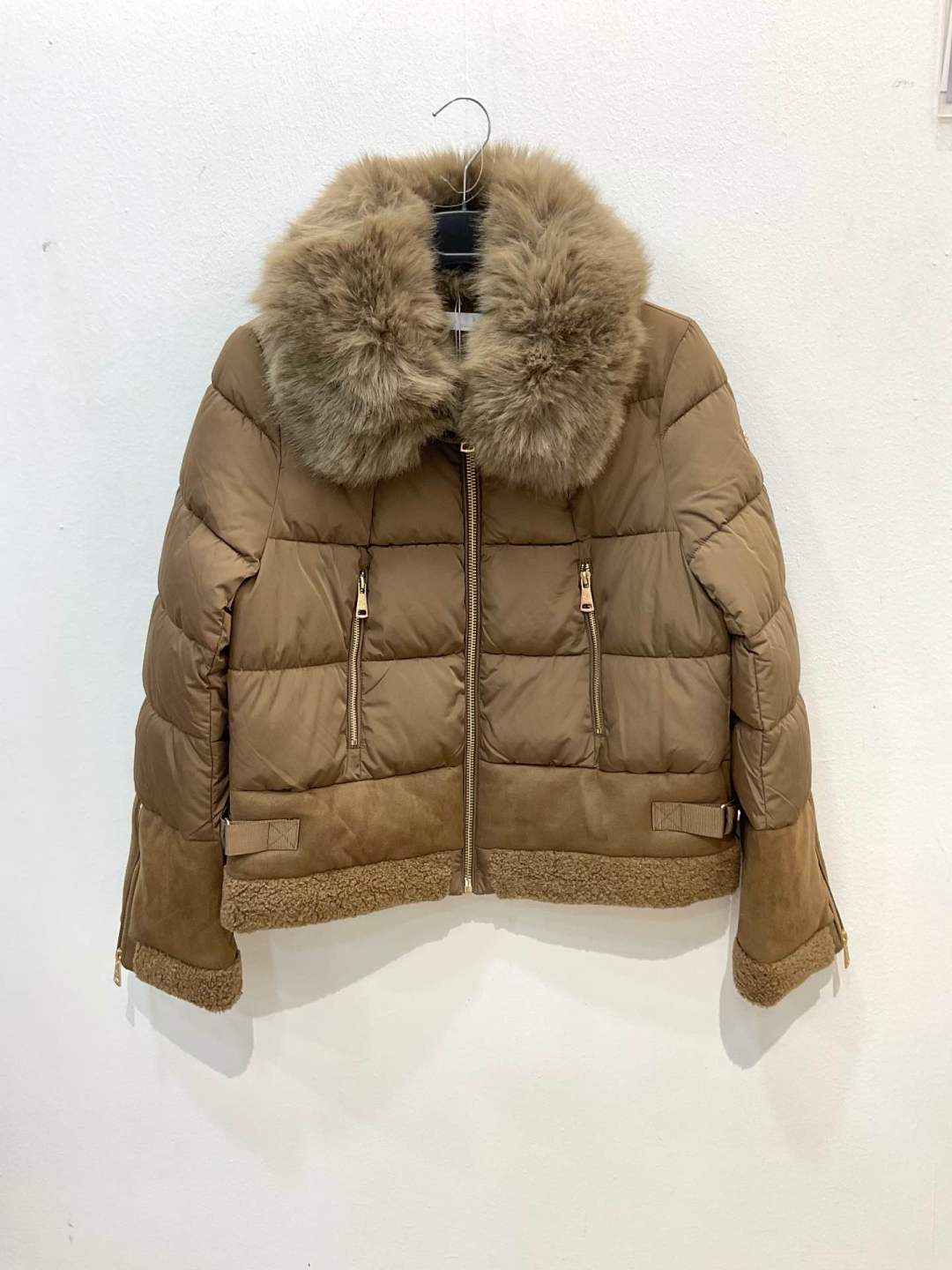 Puffer Jacket with Fur Collar